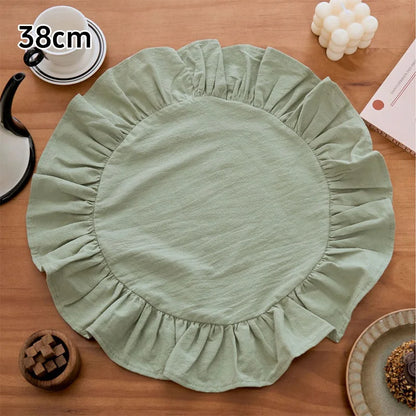 Retro Style Cotton Solid Color Circular Placemat with Ruffle Edge Decoration