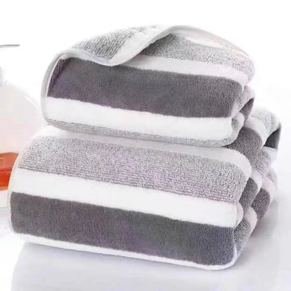 High-Absorption Quick-Dry Bath Towel - Thick Coral Fleece, Non-Shedding & Durable, Perfect for Daily Family.