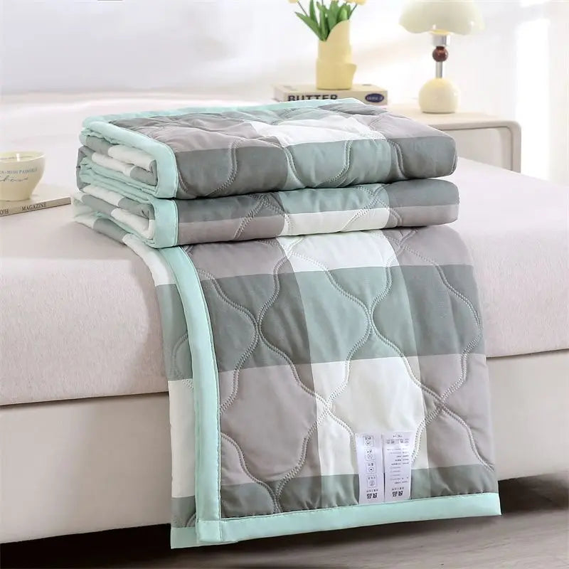 Washed Cotton Summer Quilt - Skin-Friendly Brushed Summer Cool Quilt