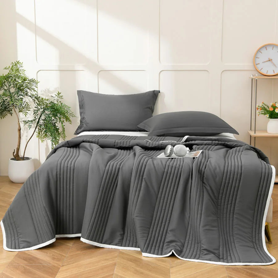 Lightweight Quilted Summer Blanket for Bed Double Sided Soft Breathable