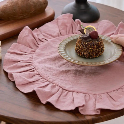 Retro Style Cotton Solid Color Circular Placemat with Ruffle Edge Decoration