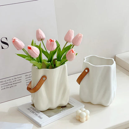Simple Plastic Vase Pots for Plants Flower Arrangement Vase Decorative