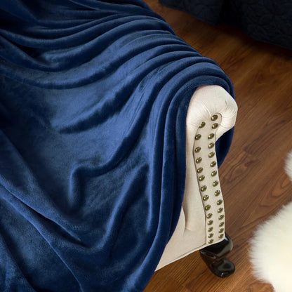 Super Soft Warm Lightweight Plain Solid Color Flannel Blanket for All Season
