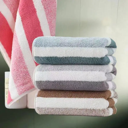 High-Absorption Quick-Dry Bath Towel - Thick Coral Fleece, Non-Shedding & Durable, Perfect for Daily Family.