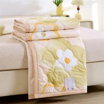 Washed Cotton Summer Quilt - Skin-Friendly Brushed Summer Cool Quilt