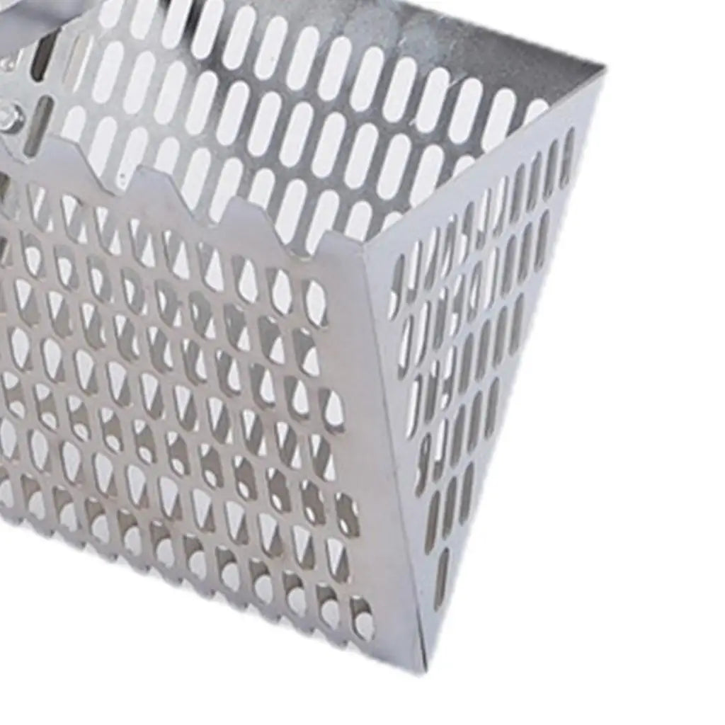 Sand Sift Rake Handheld Beach Mesh Shovel Ergonomic Sharp Tooth Sifter for Gardening Soil