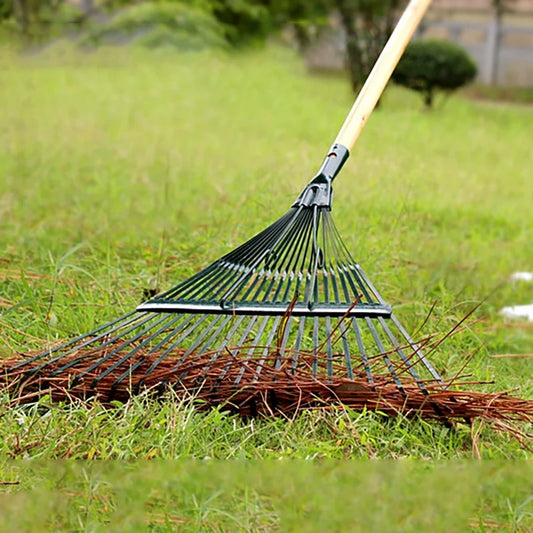 1Pc Garden Leaf Rake Grass Farming Rake Durable Iron Potting 22-tooth Garden Rake for Gardeners and Landscapers