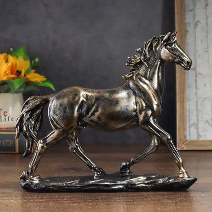 Style vintage resin horse sculpture