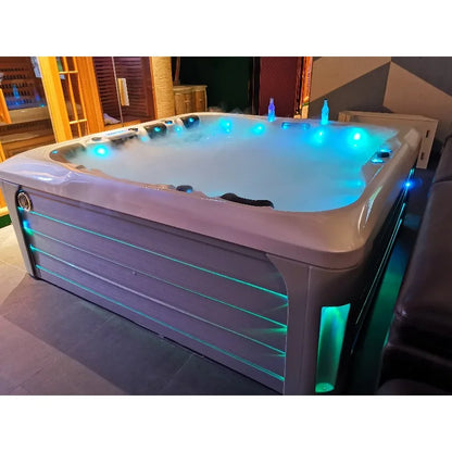 High-Quality 5 Persons Outdoor Massage Luxury Outdoor Hot Tub Spa Pool