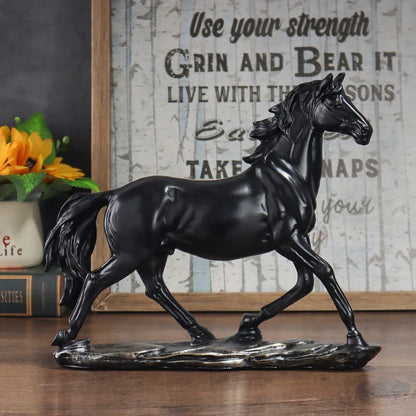 Style vintage resin horse sculpture