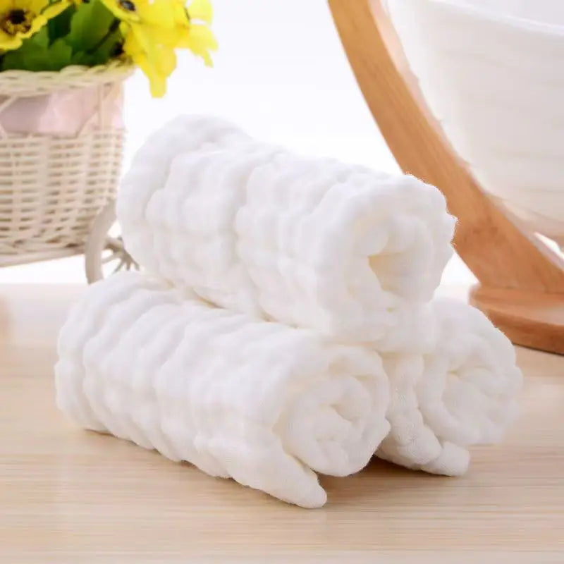 3/5 Pieces of Soft Gauze Face Towels, Ultra-Comfortable and Reusable Skincare Face Washcloths.